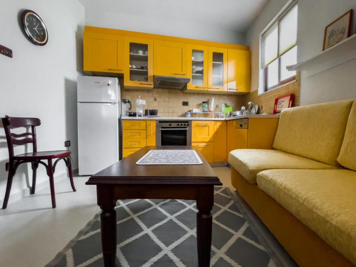 Vila Kodra Тирана Екстериор снимка